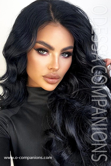 allessia, 22 YEARS
www.o-companions.com