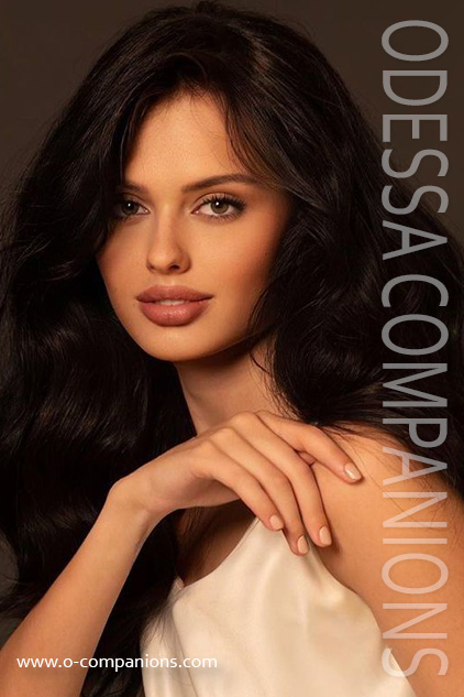 fania, 22 YEARS
www.o-companions.com