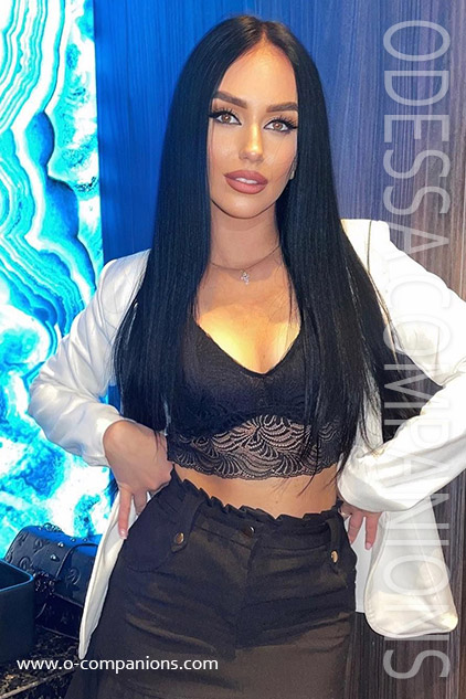 karolina, 21 Years
www.o-companions.com