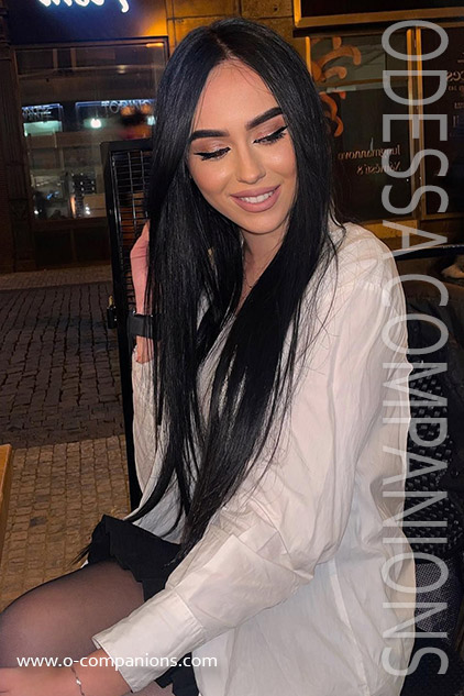 karolina, 21 Years
www.o-companions.com