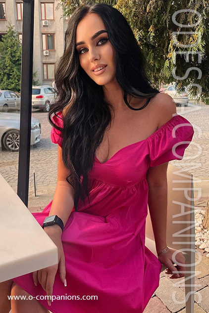 karolina, 21 Years
www.o-companions.com