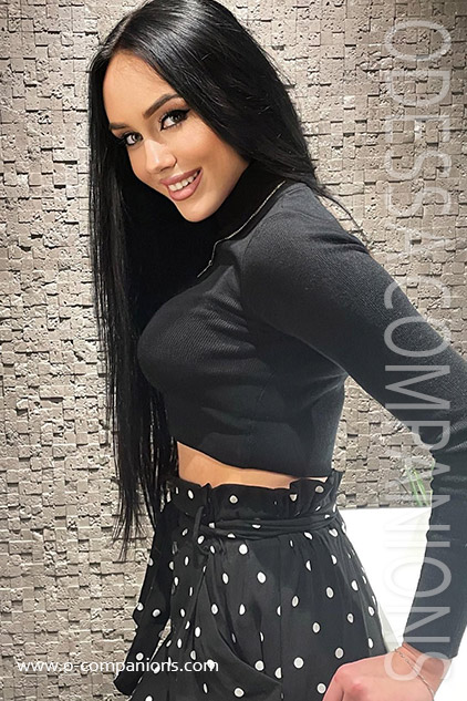 karolina, 21 Years
							 
www.o-companions.com